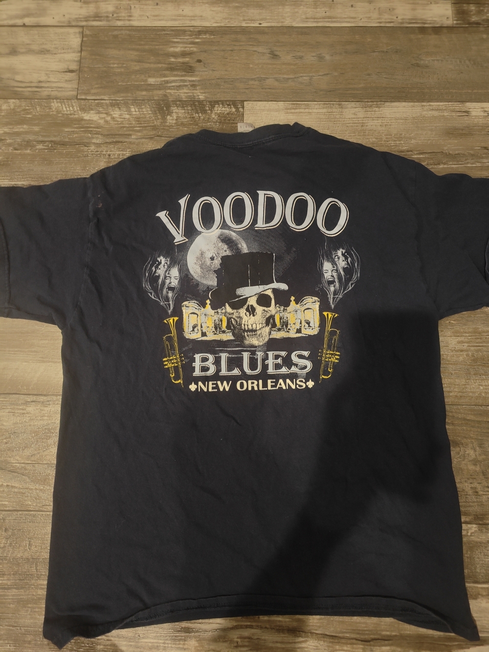 Voodoo Blues New Orleans Graphic Tee in Navy